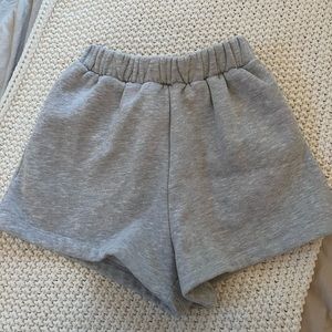 Princess Polly grey sweat shorts size US 2